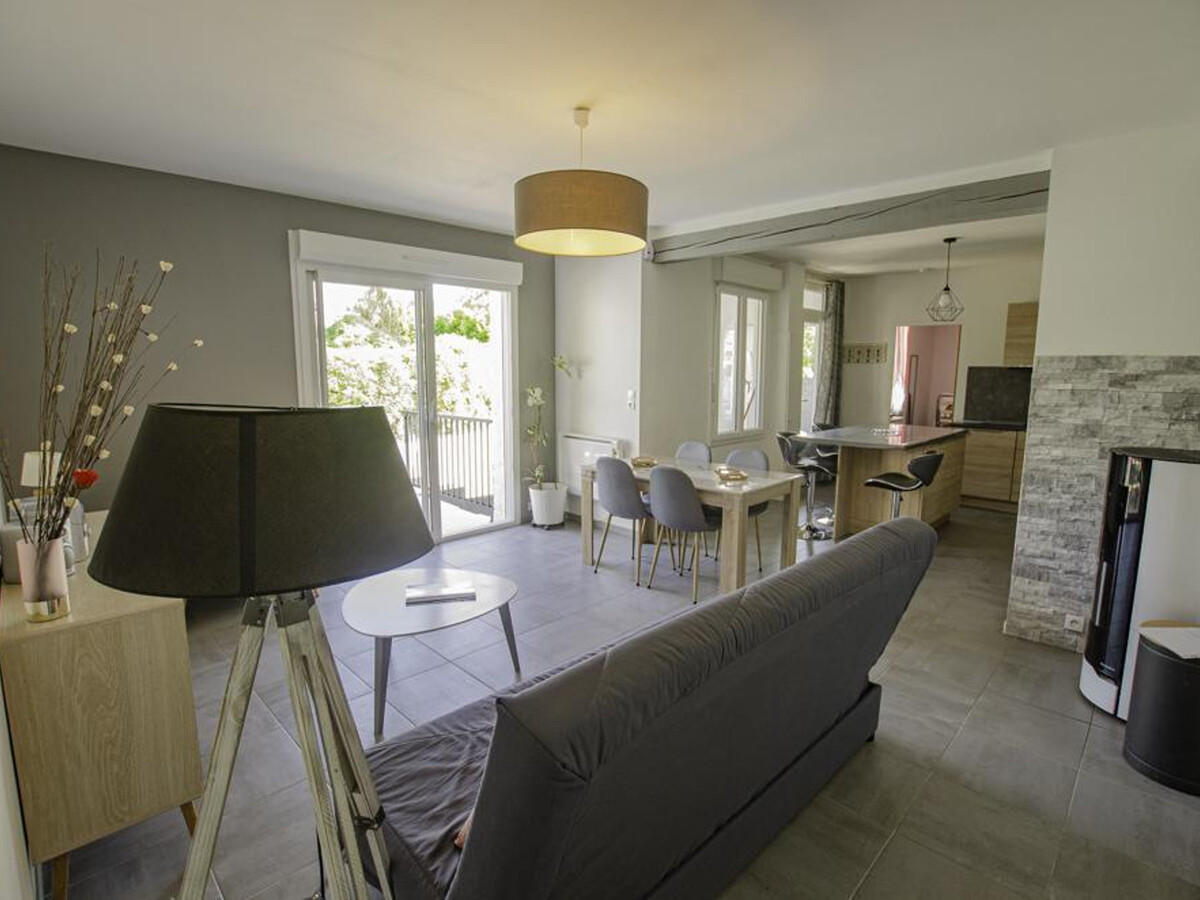 Maisonnette à Troyes avec poêle, jardin et animaux acceptés - Photo 14