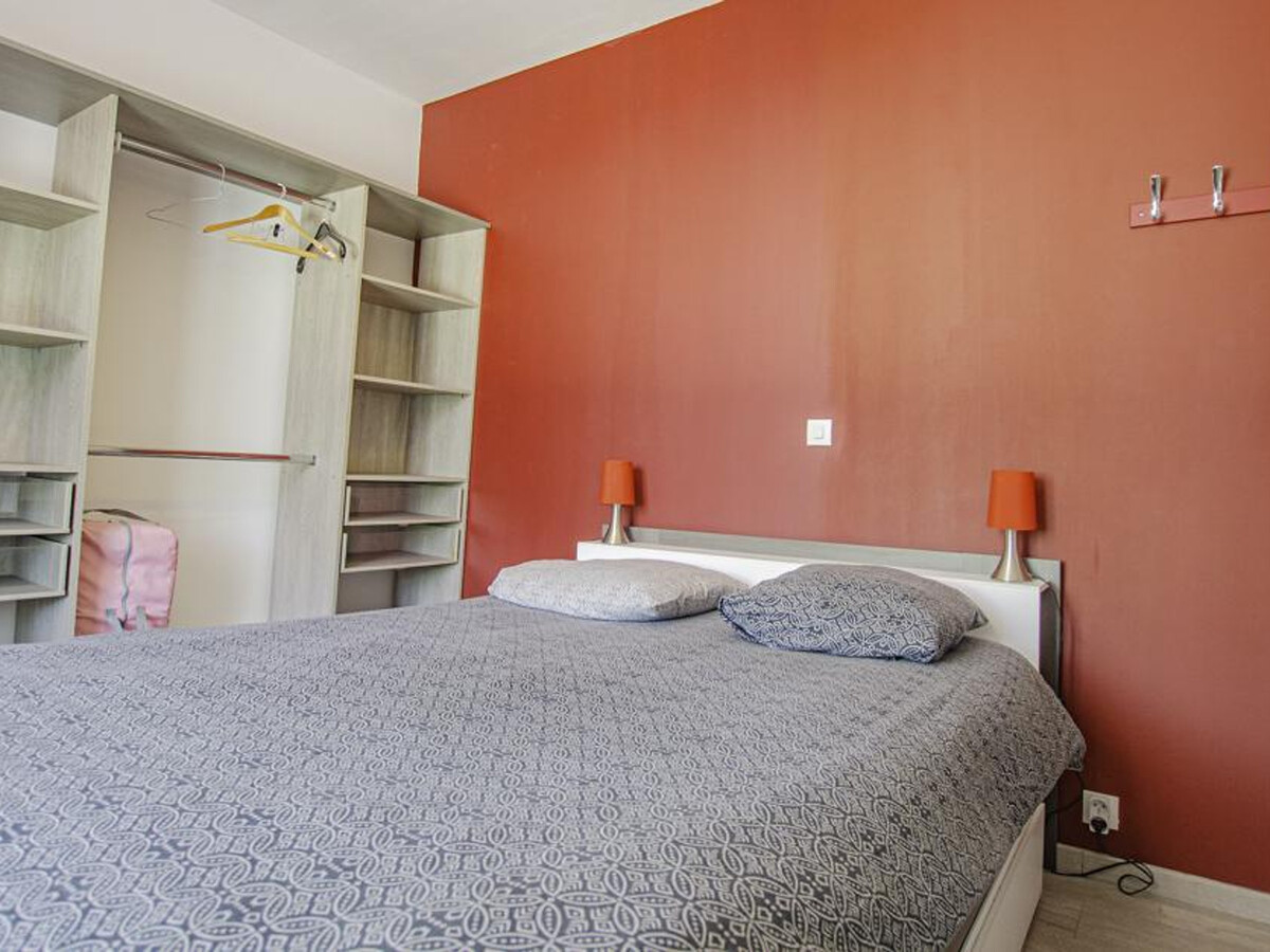 Maisonnette à Troyes avec poêle, jardin et animaux acceptés - Photo 16
