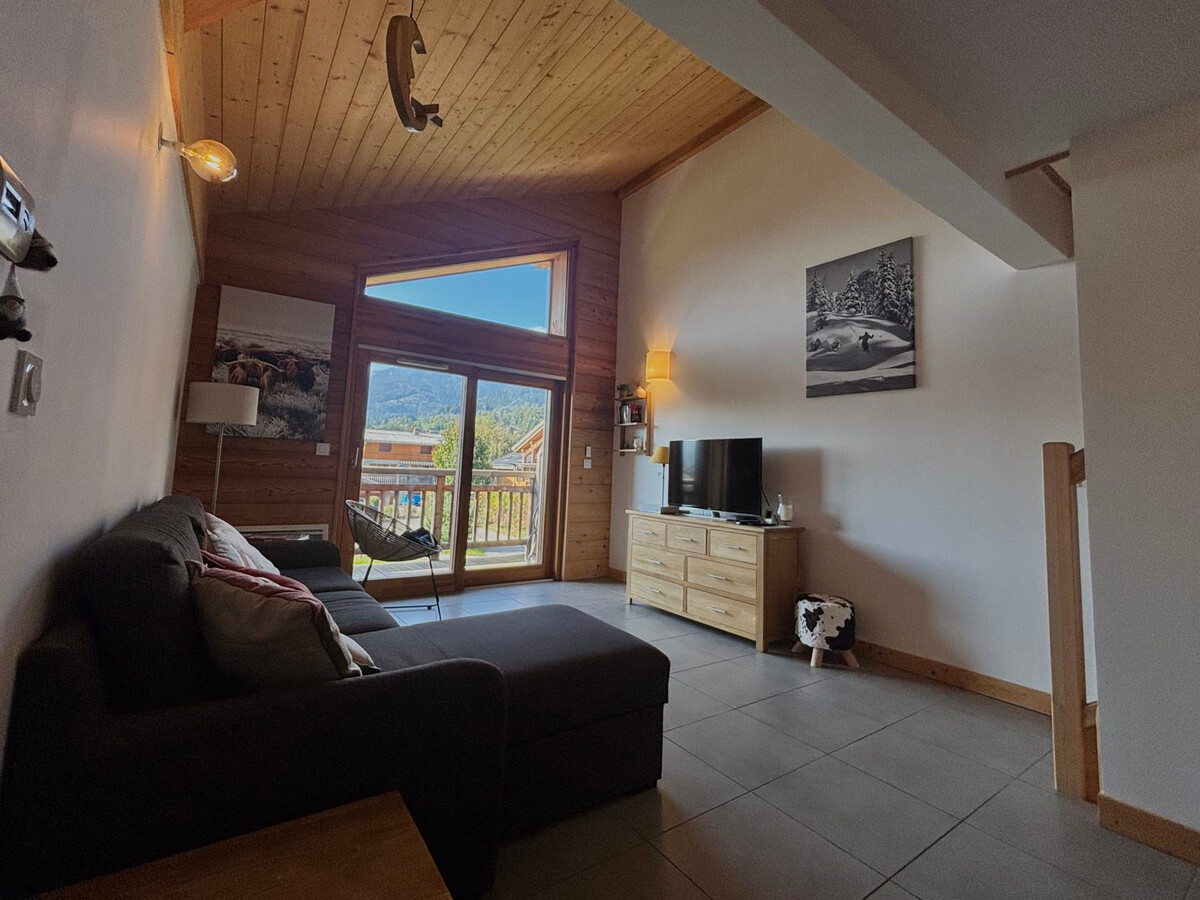 T3 duplex central Samoëns, balcon montagne et garage - Photo 3
