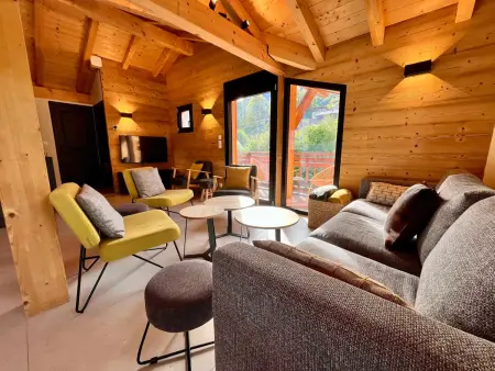 Duplex lumineux, 6 balcons et vue montagne à Samoëns : photo 4