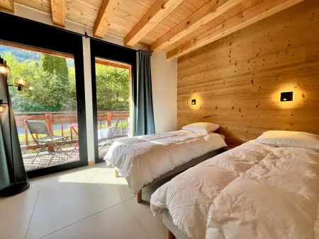 Duplex lumineux, 6 balcons et vue montagne à Samoëns : photo 8