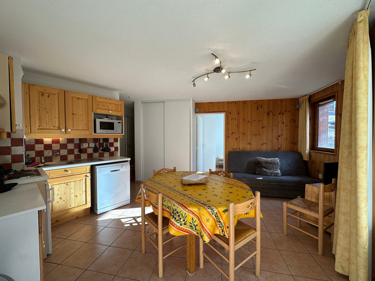 T3 48m² terrasse sud à Vars, 6 personnes, parking - Photo 2