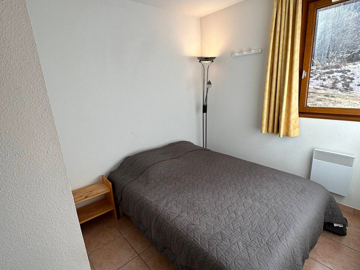 T3 48m² terrasse sud à Vars, 6 personnes, parking - Photo 6