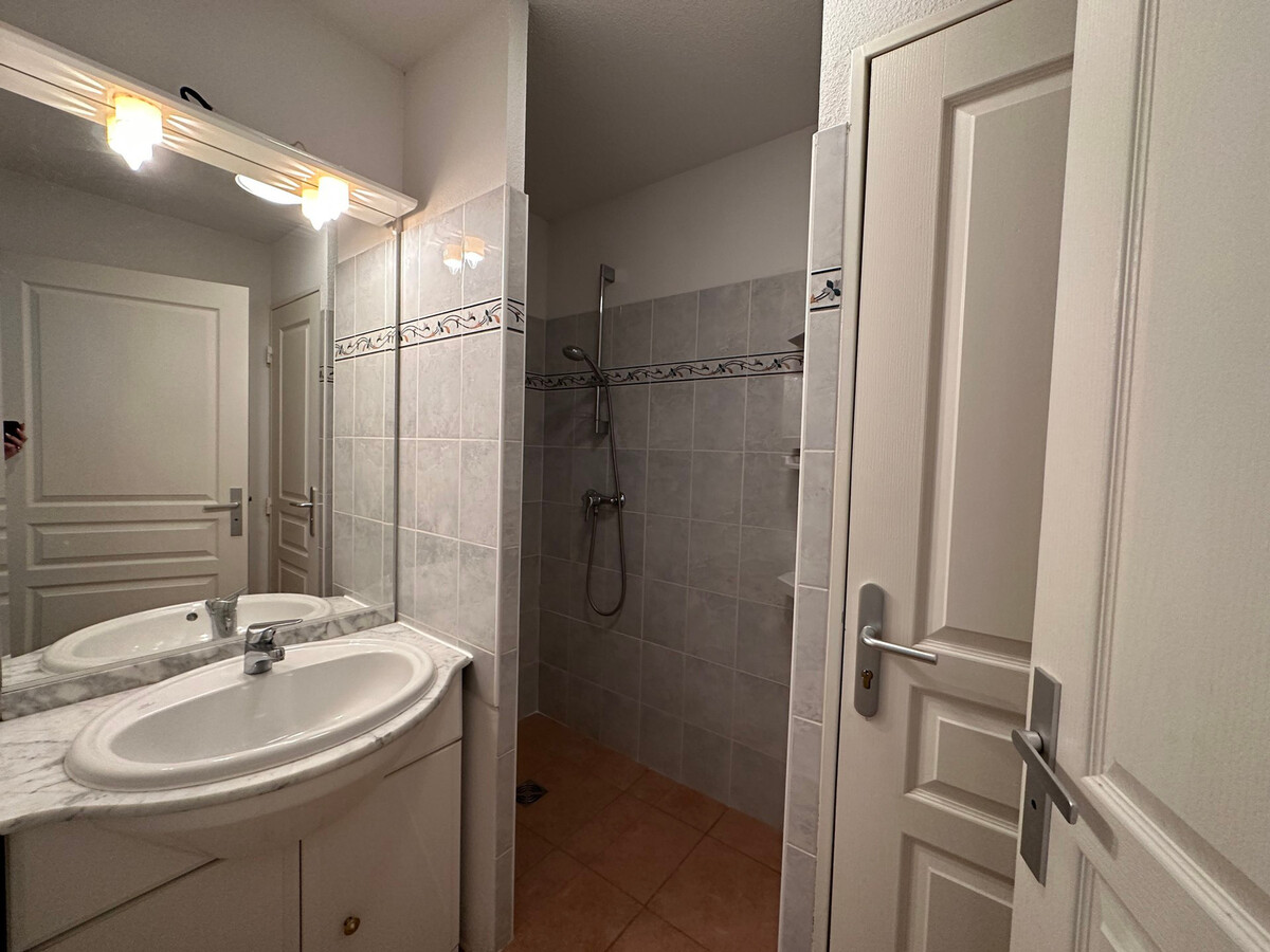 T3 48m² terrasse sud à Vars, 6 personnes, parking - Photo 7