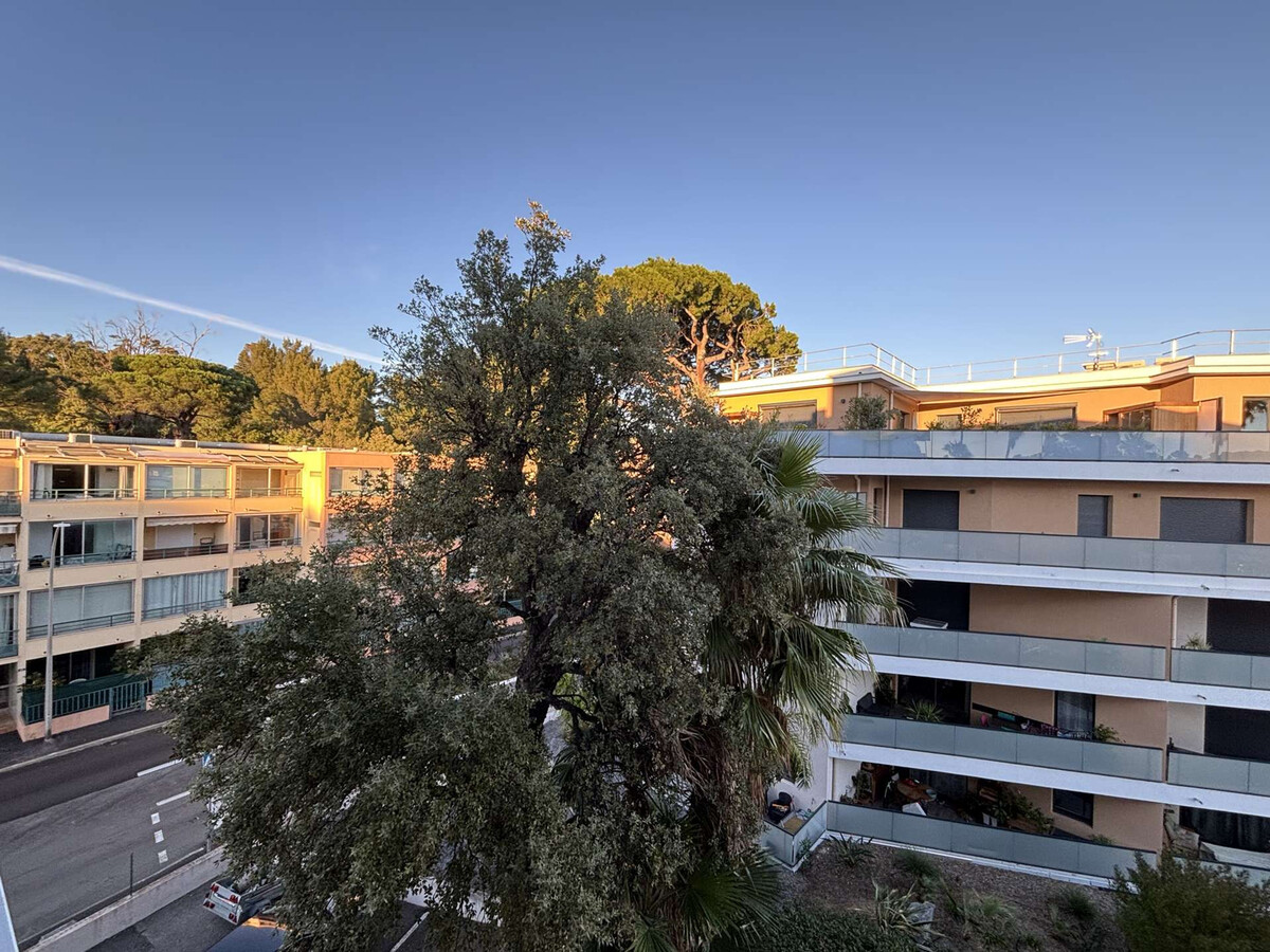 Appartement 4 pièces à Cavalaire, parking privatif - Photo 18