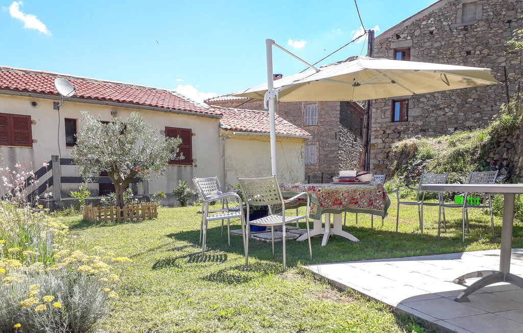 Maison de village à Marignana, vue panoramique - Photo 1