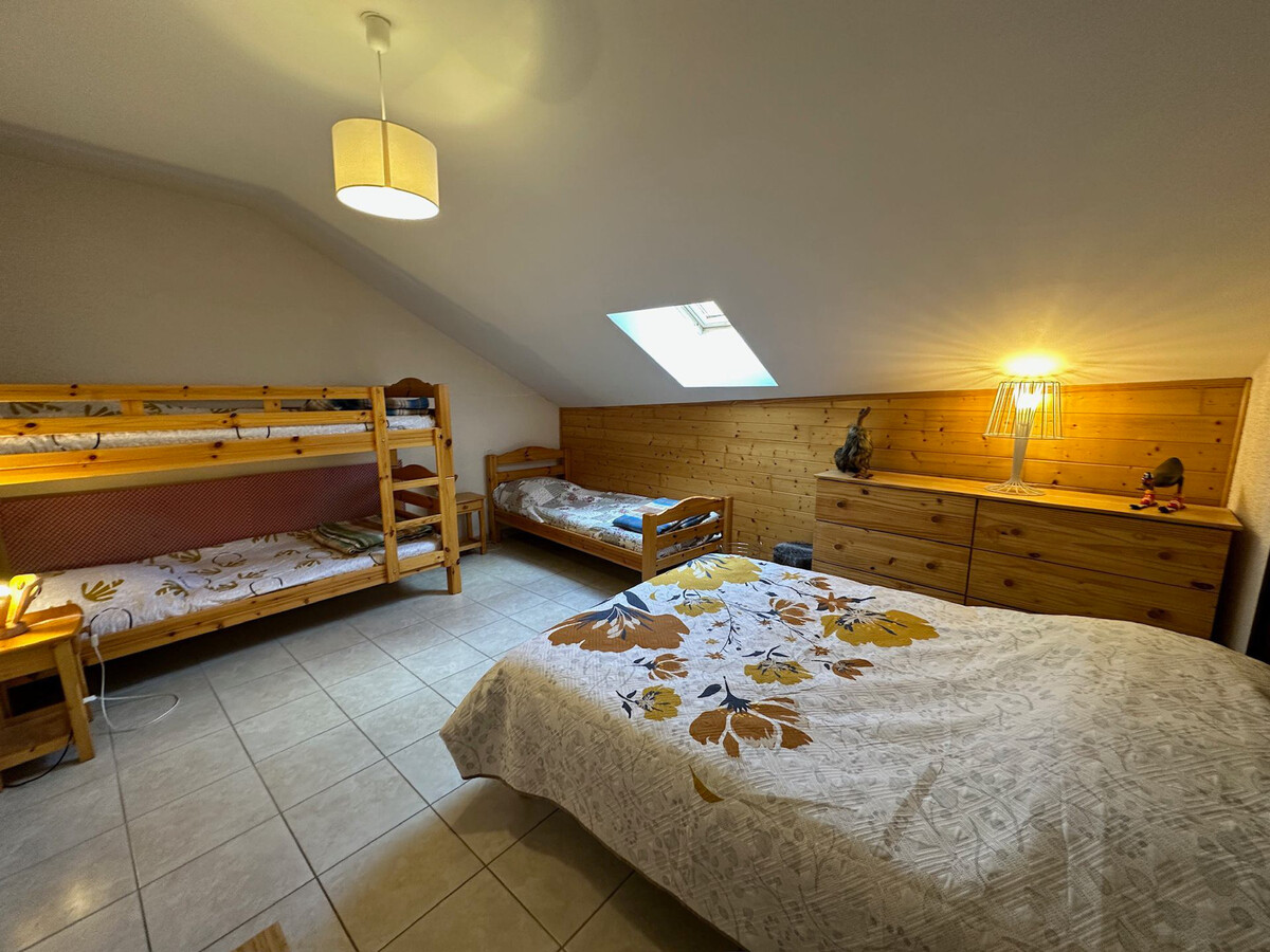 Duplex 100m² Vars, 10 personnes, parking privé et casier à skis - Photo 9