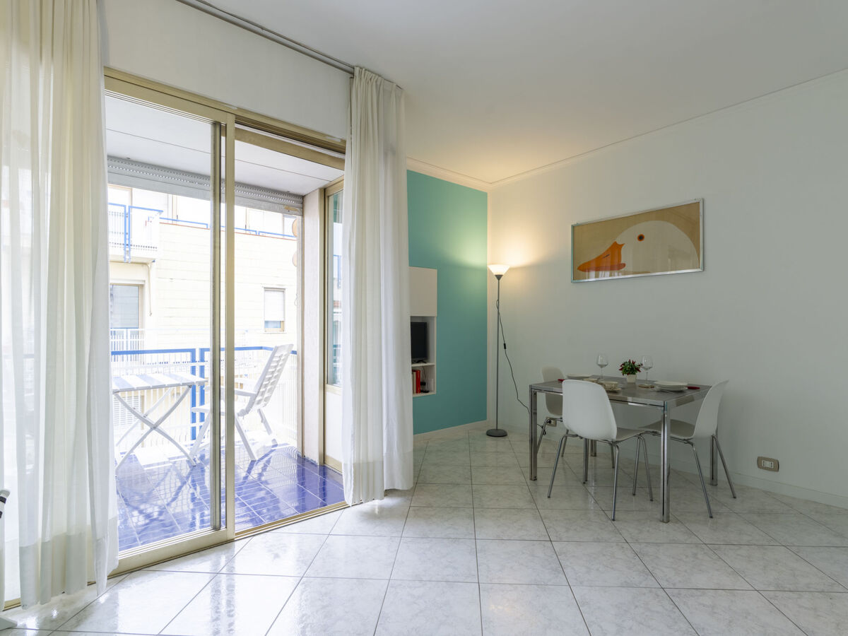 Studio Mediterranee à Sanremo, vue mer et piscine d'eau de mer - Photo 12