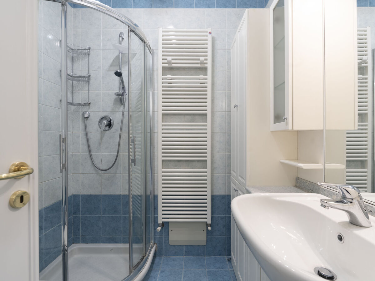 Studio Mediterranee à Sanremo, vue mer et piscine d'eau de mer - Photo 16