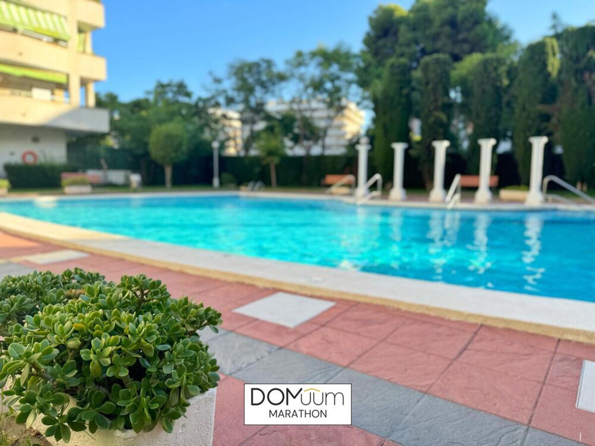 Appartement Marathon avec Terrasse à 350m de la Plage - Photo 2