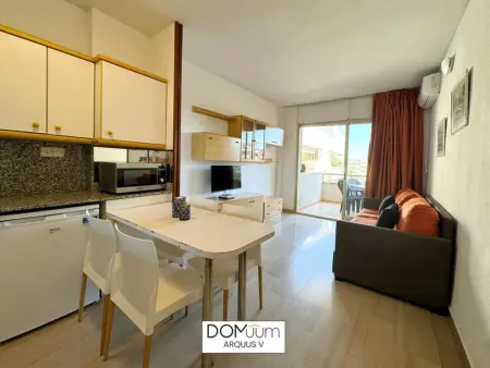 Arquus V : Appartement 300m plage Levante, piscine : photo 9
