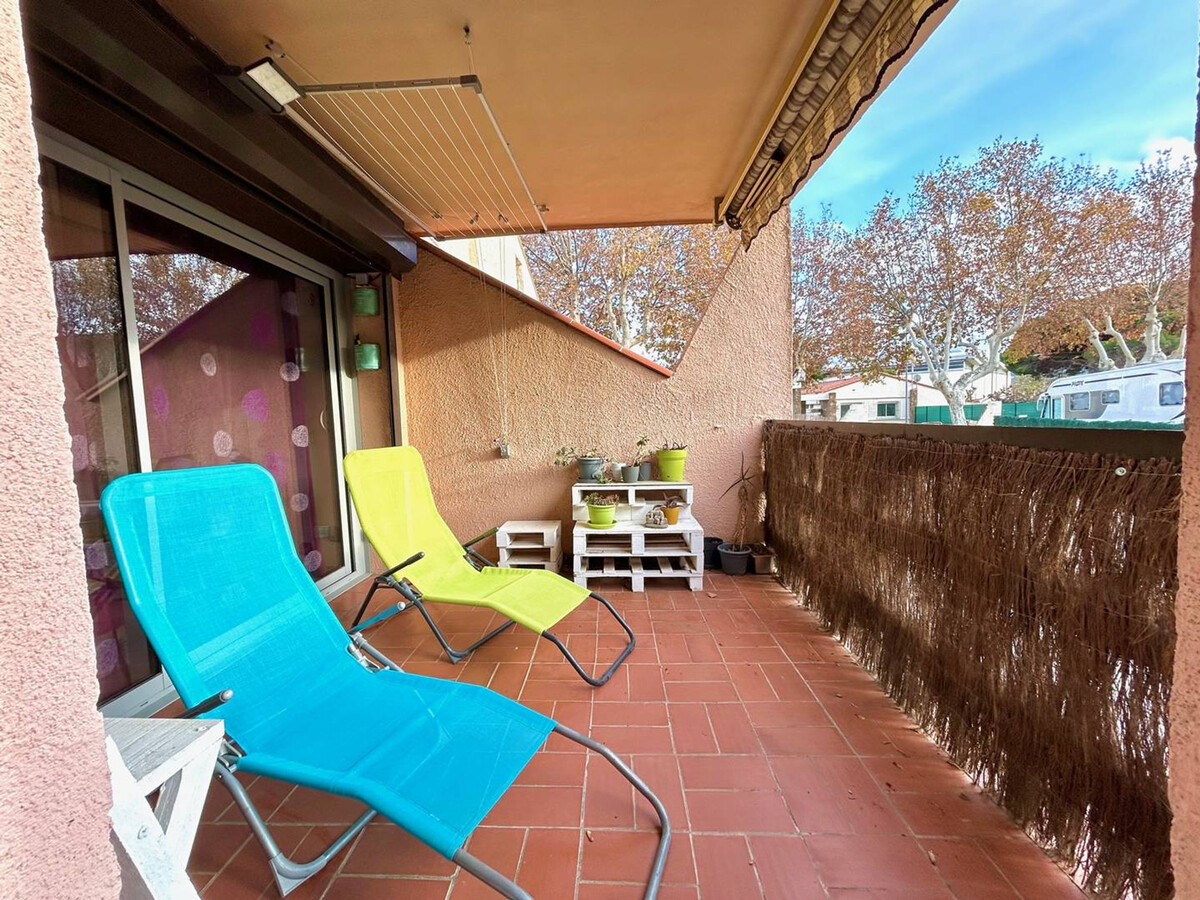T2 rez-de-jardin avec terrasse et 2 parkings à Argelès - Photo 3