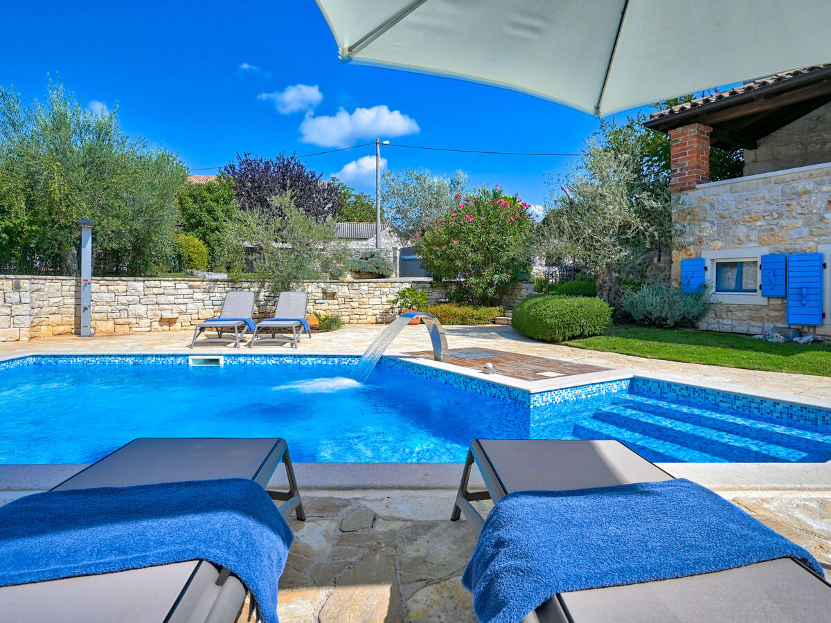 Villa Simone 4 chambres avec piscine privée à Poreč - Photo 1
