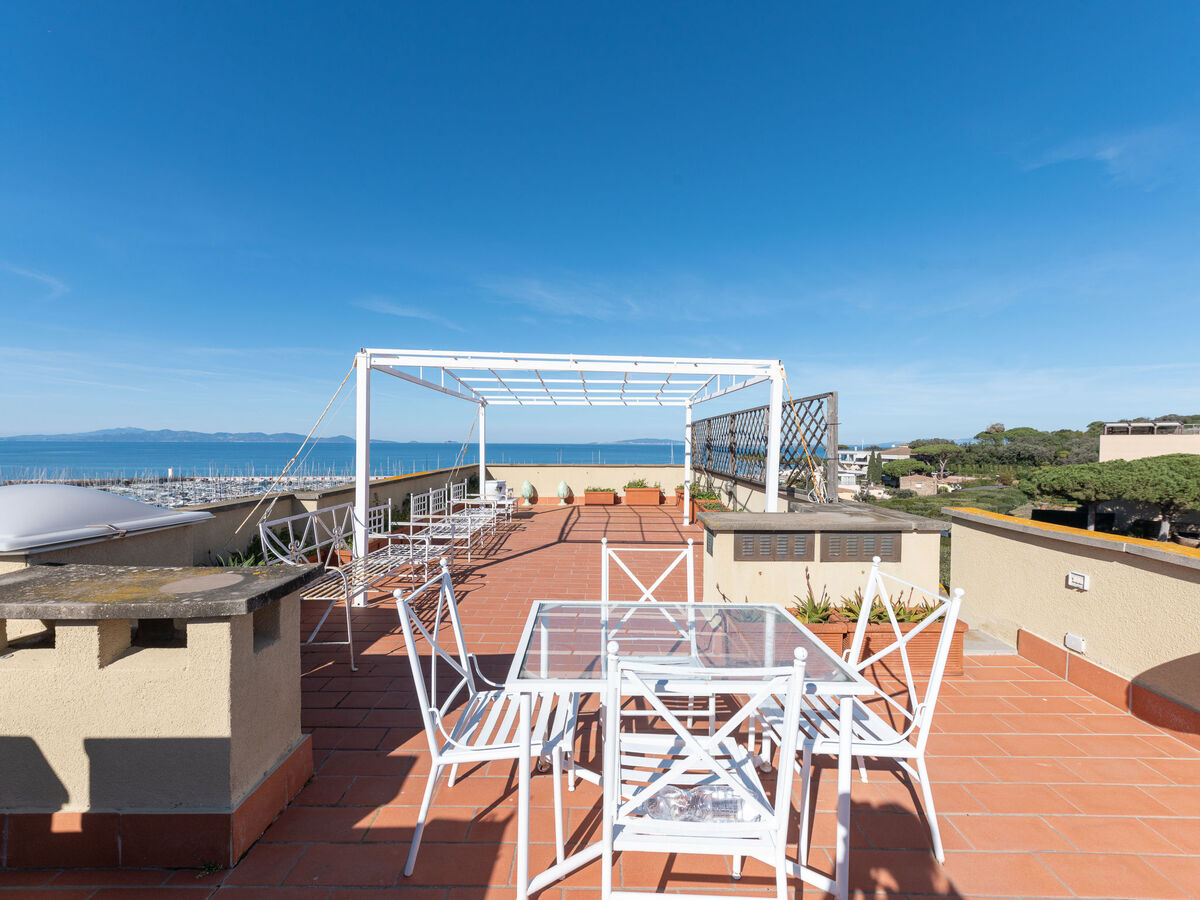 A 33 – Apt 3 chambres avec vue mer à Punta Ala - Photo 2