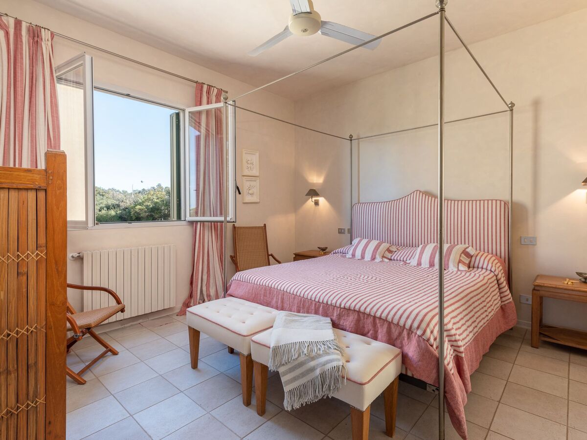 A 33 – Apt 3 chambres avec vue mer à Punta Ala - Photo 12