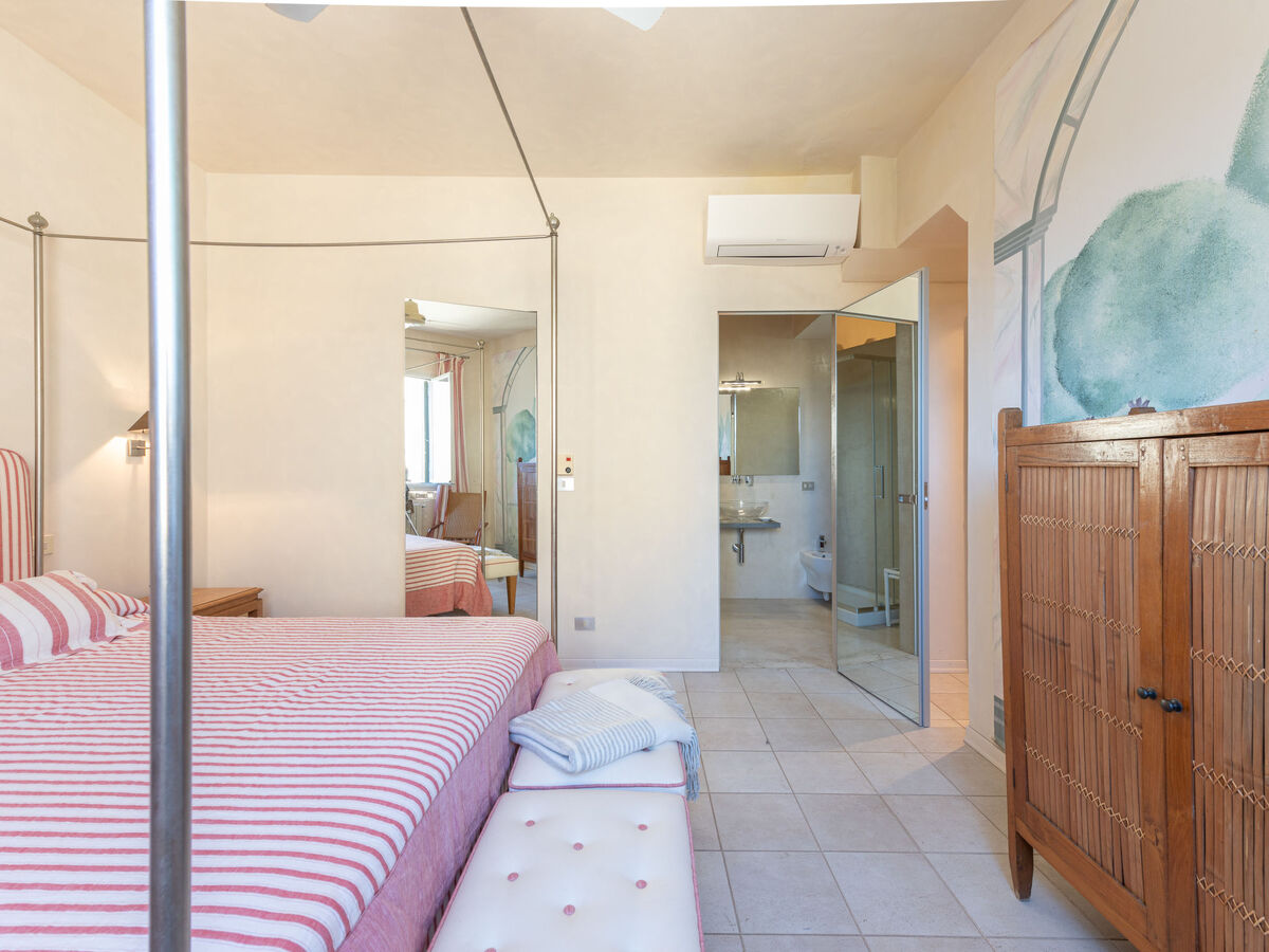 A 33 – Apt 3 chambres avec vue mer à Punta Ala - Photo 13