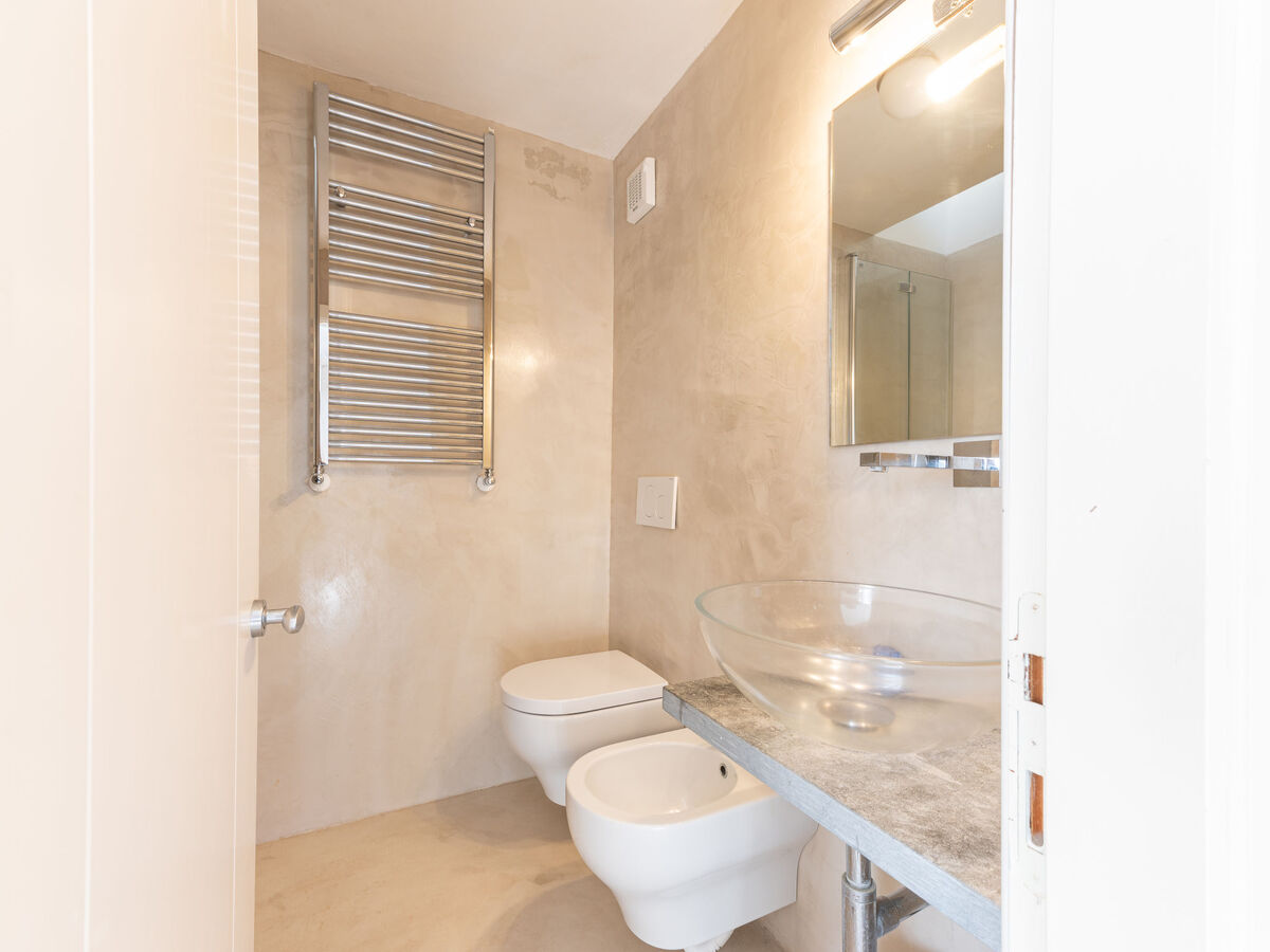 A 33 – Apt 3 chambres avec vue mer à Punta Ala - Photo 18