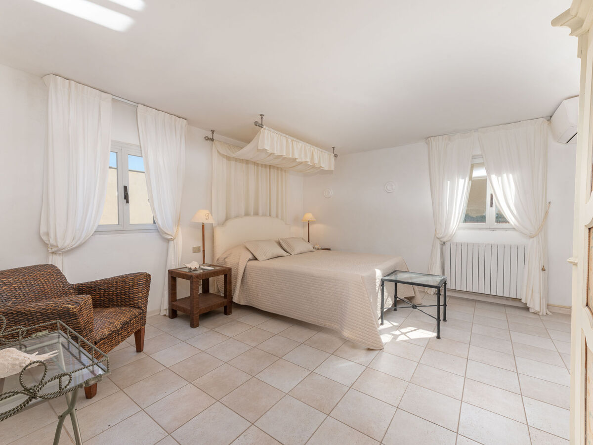 A 33 – Apt 3 chambres avec vue mer à Punta Ala - Photo 20