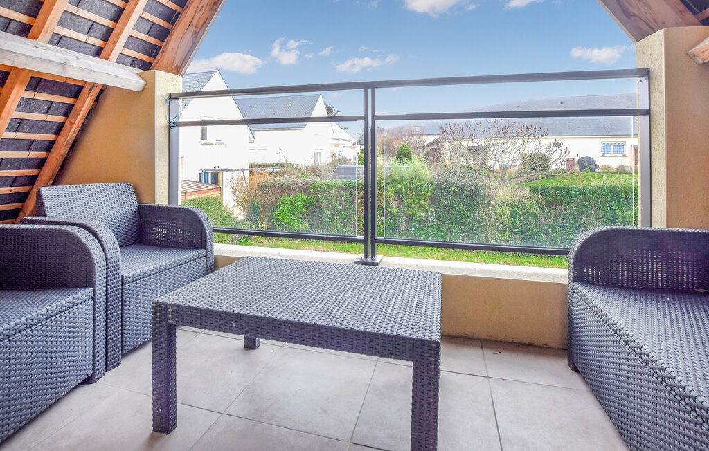 Maison mitoyenne 100 m² jardin sud à Gouville-sur-Mer - Photo 2