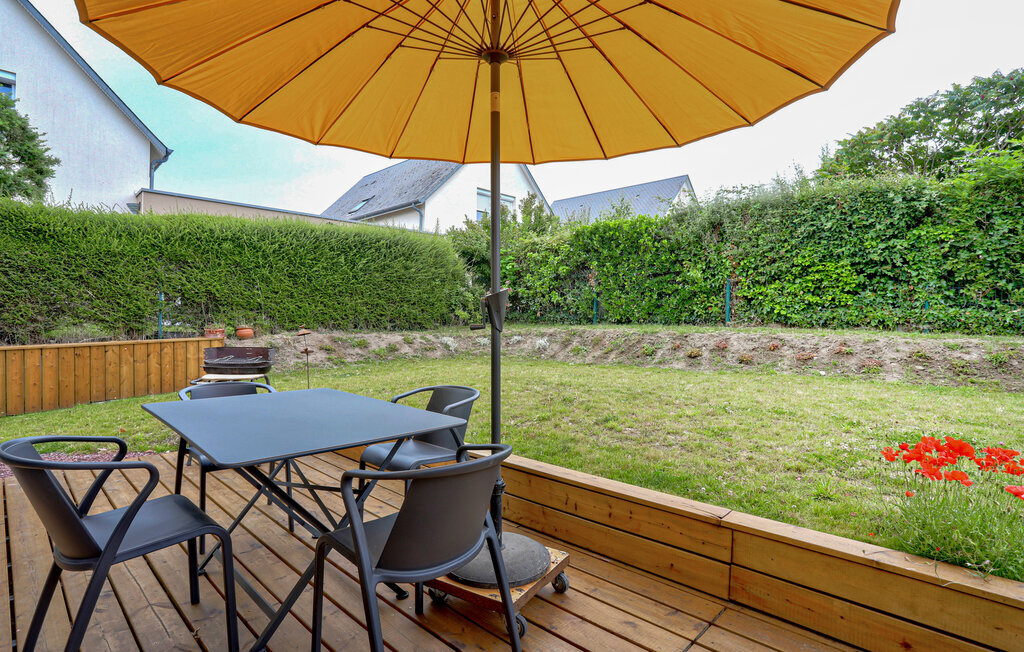 Maison mitoyenne 100 m² jardin sud à Gouville-sur-Mer - Photo 12