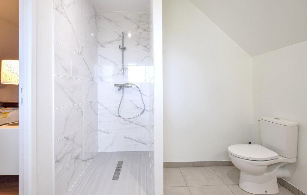 Maison mitoyenne 100 m² jardin sud à Gouville-sur-Mer - Photo 21