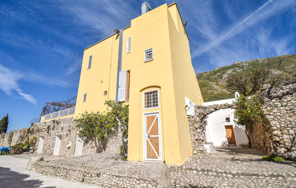 Maison 10 personnes à Mondragone - Photo 1