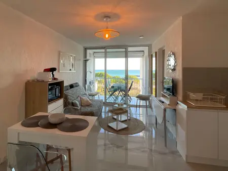 Location appartement à Sète, Appartement 2 pièces cabine avec parking privé à Sète