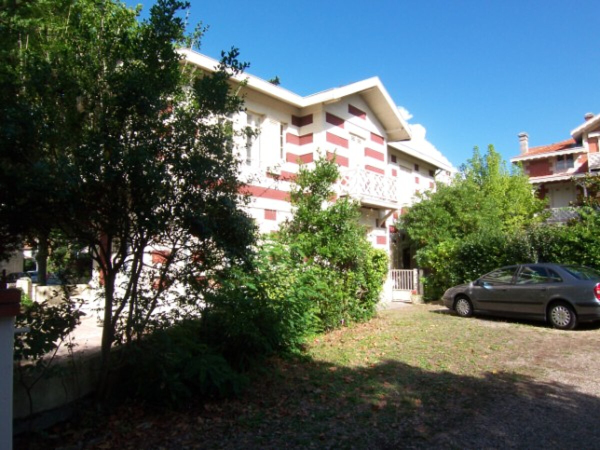 Studio 25m² Arcachon, balcon sud-est, accès plage direct - Photo 9