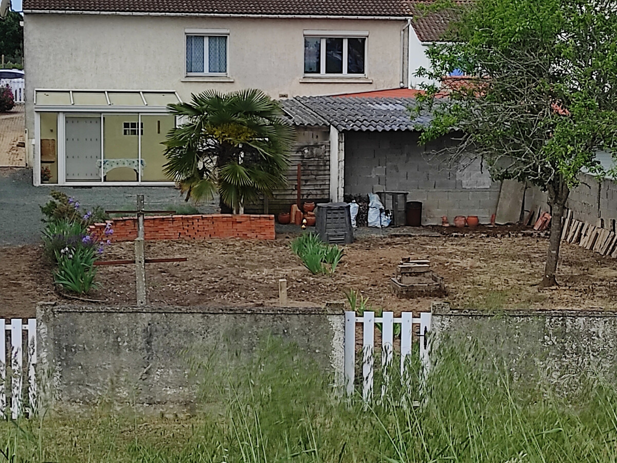 Maison spacieuse avec jardin près de la plage à La Faute-sur-Mer - Photo 11