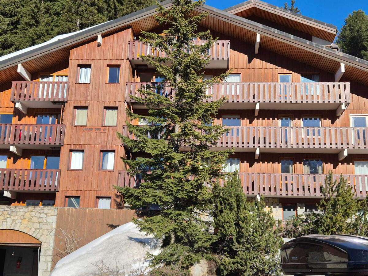 Appartement 30 m² rénové à Mottaret, accès pistes skis - Photo 11