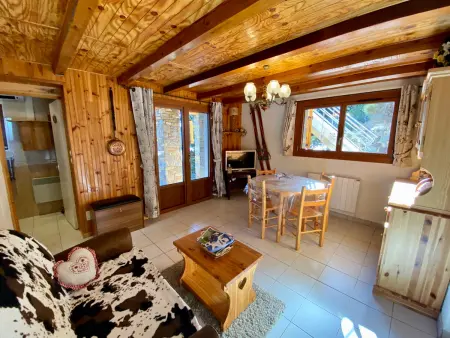T3 Chalet Cozy aux Angles avec terrasse vallée : photo 5