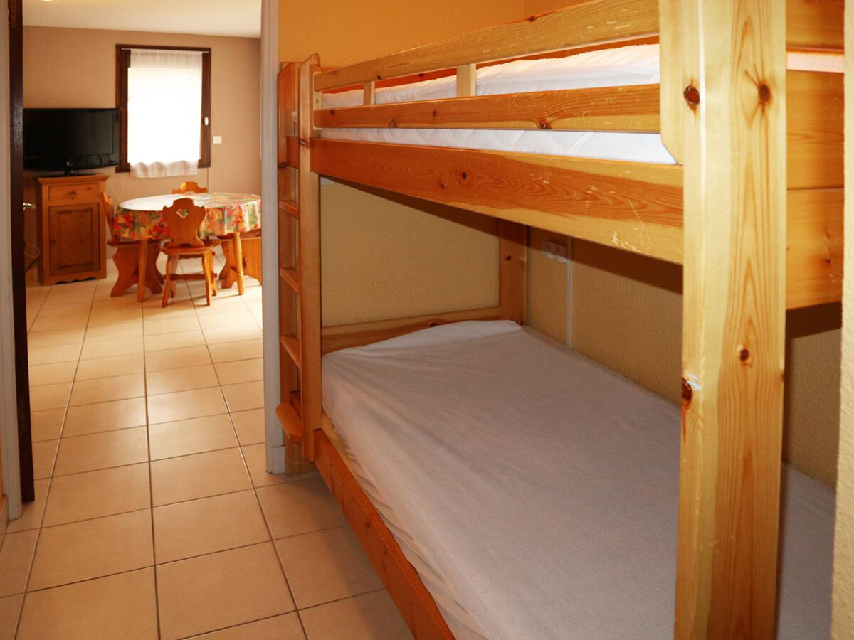 Studio skis aux pieds aux Orres, balcon sud-est - Photo 7