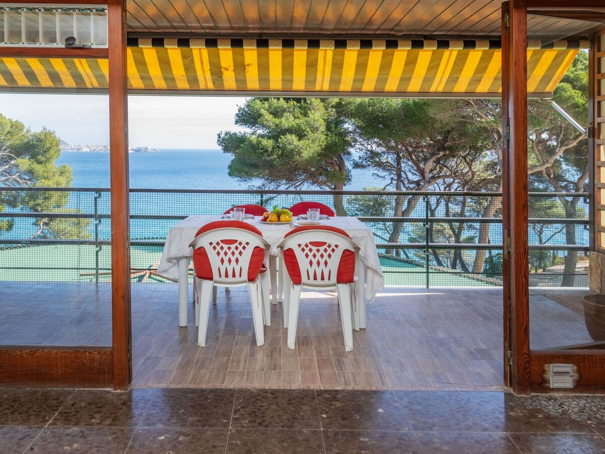 Appartement Bernadette à 100 m de la mer, vue mer et piscine - Photo 7