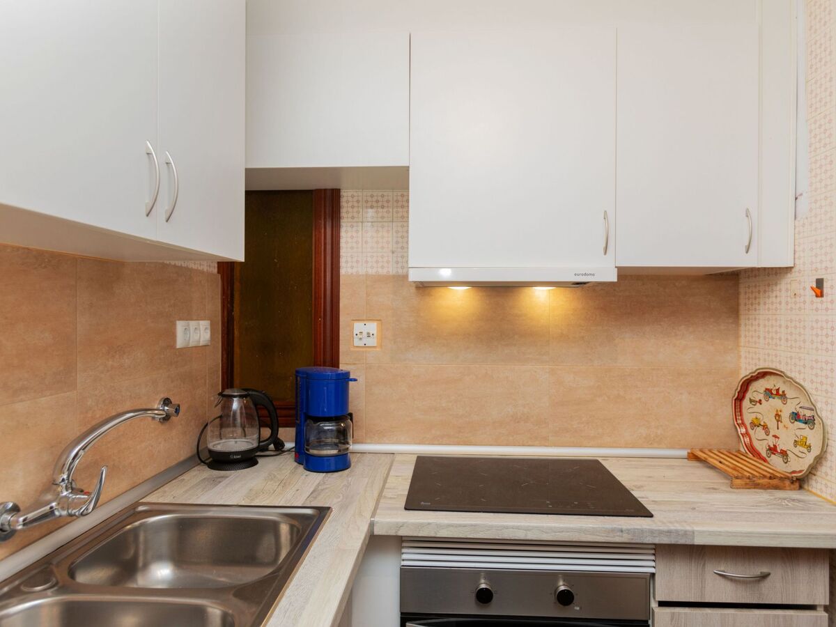 Appartement Bernadette à 100 m de la mer, vue mer et piscine - Photo 12