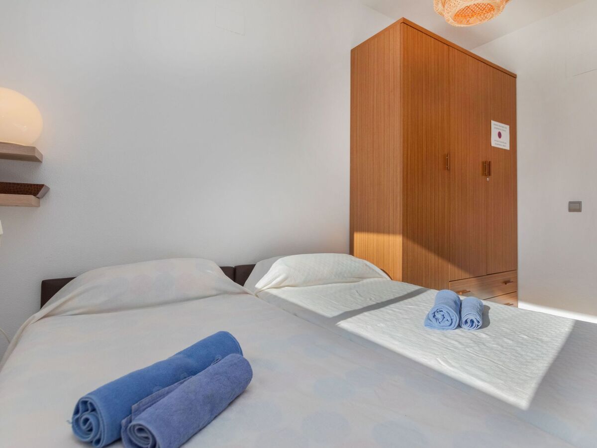 Tramontana : Appartement 70 m² à 300 m de la plage - Photo 15