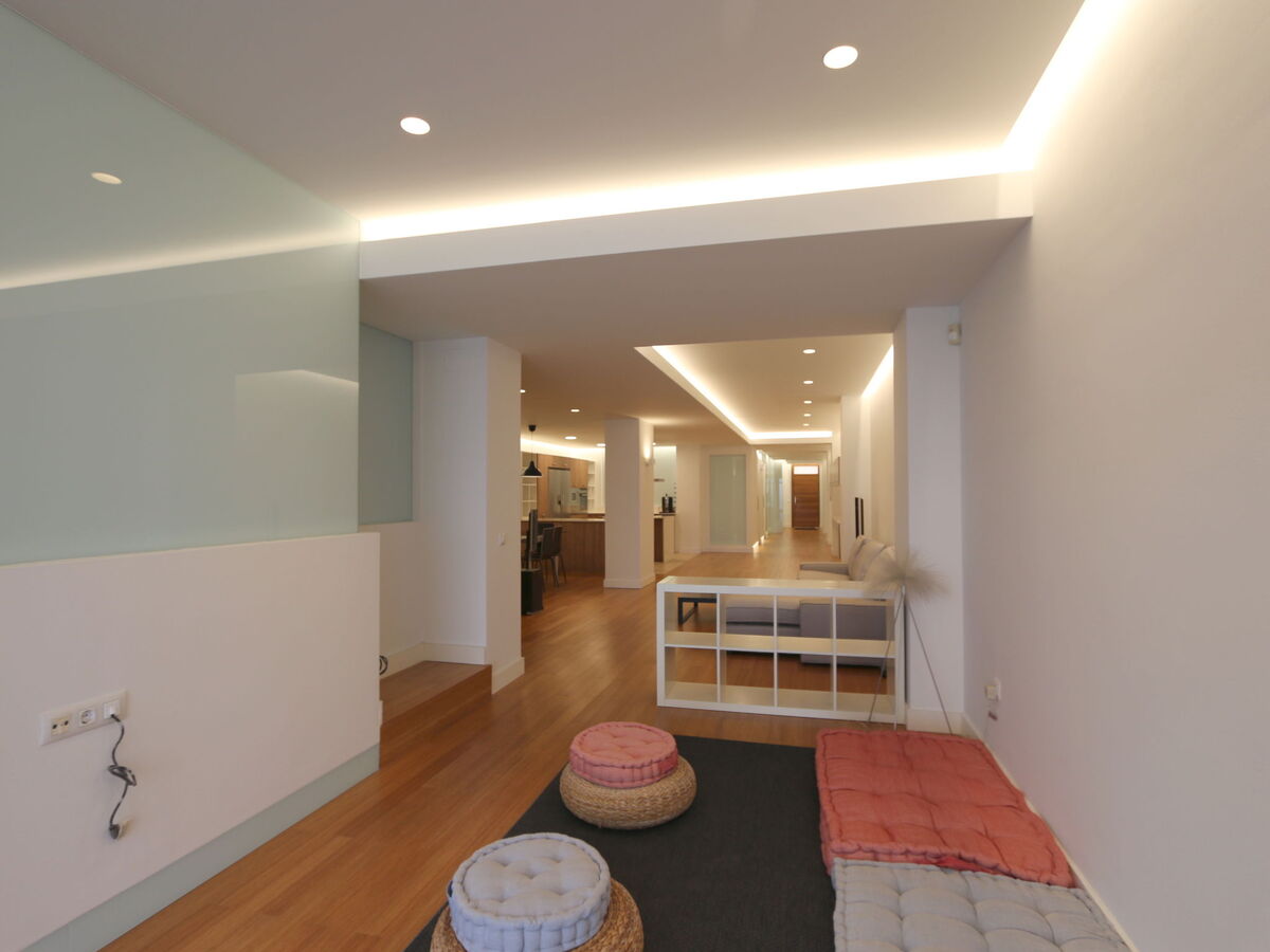 Loft Villalonga – appartement 180 m² à Valence, piscine privée - Photo 11