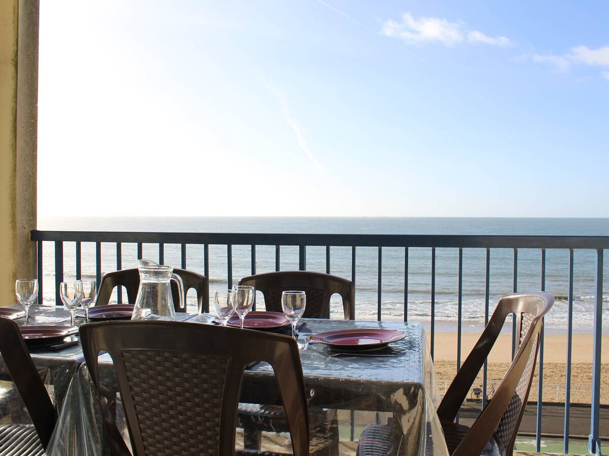 T2 front de mer La Baule avec terrasse vue baie - Photo 12