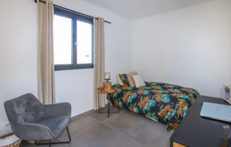 Maison provençale avec piscine privée à Rochefort du Gard : photo 16