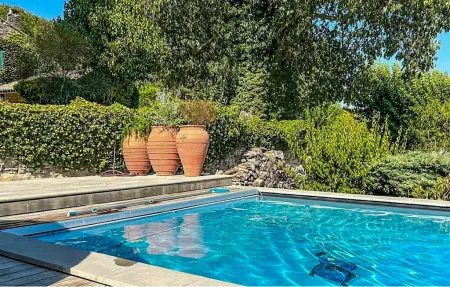 Maison du 17e siècle avec piscine à Lussan : photo 11