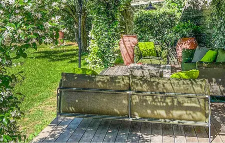 Maison du 17e siècle avec piscine à Lussan : photo 23
