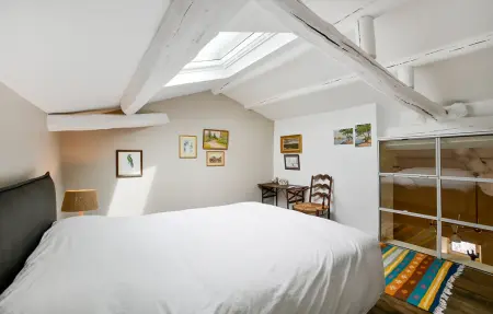 Maison du 17e siècle avec piscine à Lussan : photo 39
