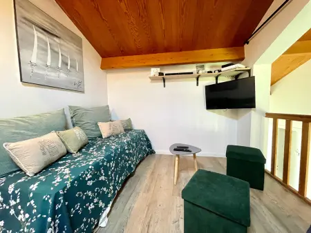 Maison rénovée 5 couchages à Brétignolles avec pergola bioclimatique : photo 10