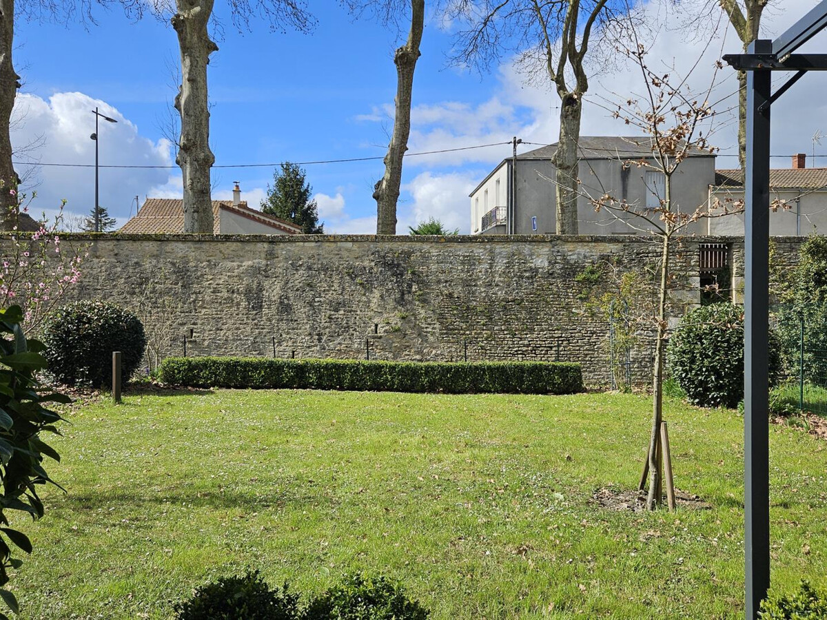 Gîte 4 pers. au cœur de Richelieu, jardin de 372 m² - Photo 3