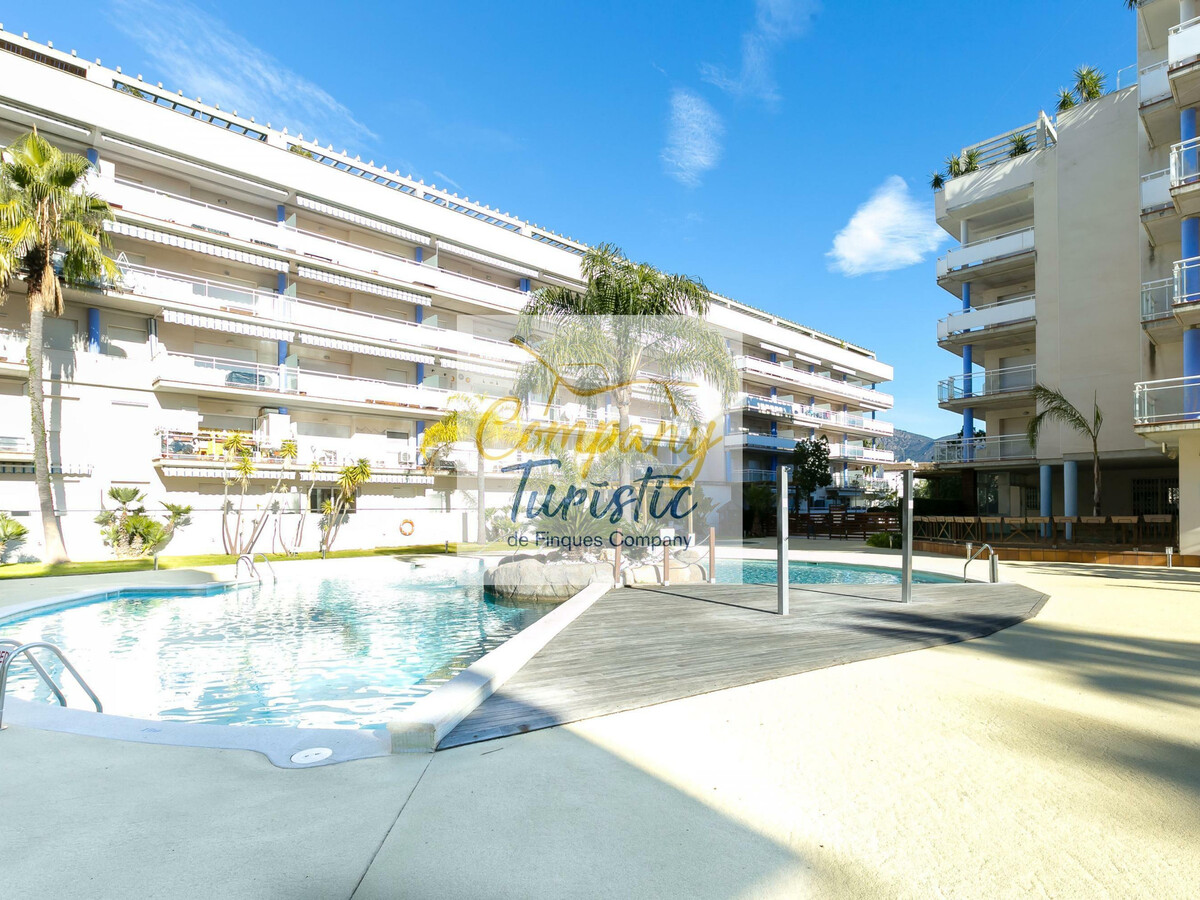 Appartement lumineux à Roses, terrasse 20m² sur canal - Photo 13