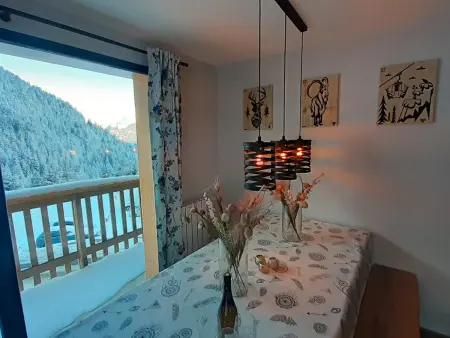 Appart 4 pièces rénové, 100m télésiège Valfréjus : photo 10