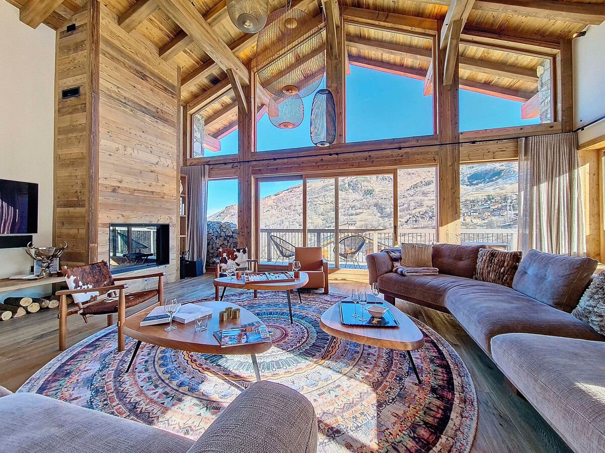 Chalet 6 chambres avec spa, cinéma et jacuzzi aux 3 Vallées - Photo 1