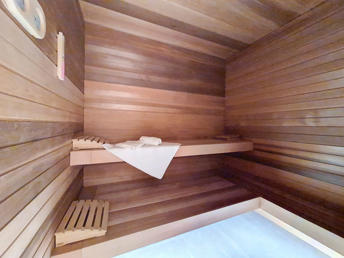 Chalet 6 chambres avec spa, cinéma et jacuzzi aux 3 Vallées - Photo 15