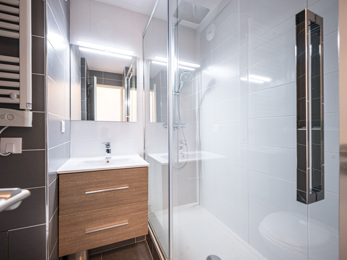 Studio Val-d'Isère, 50m des pistes, balcon Sud - Photo 11