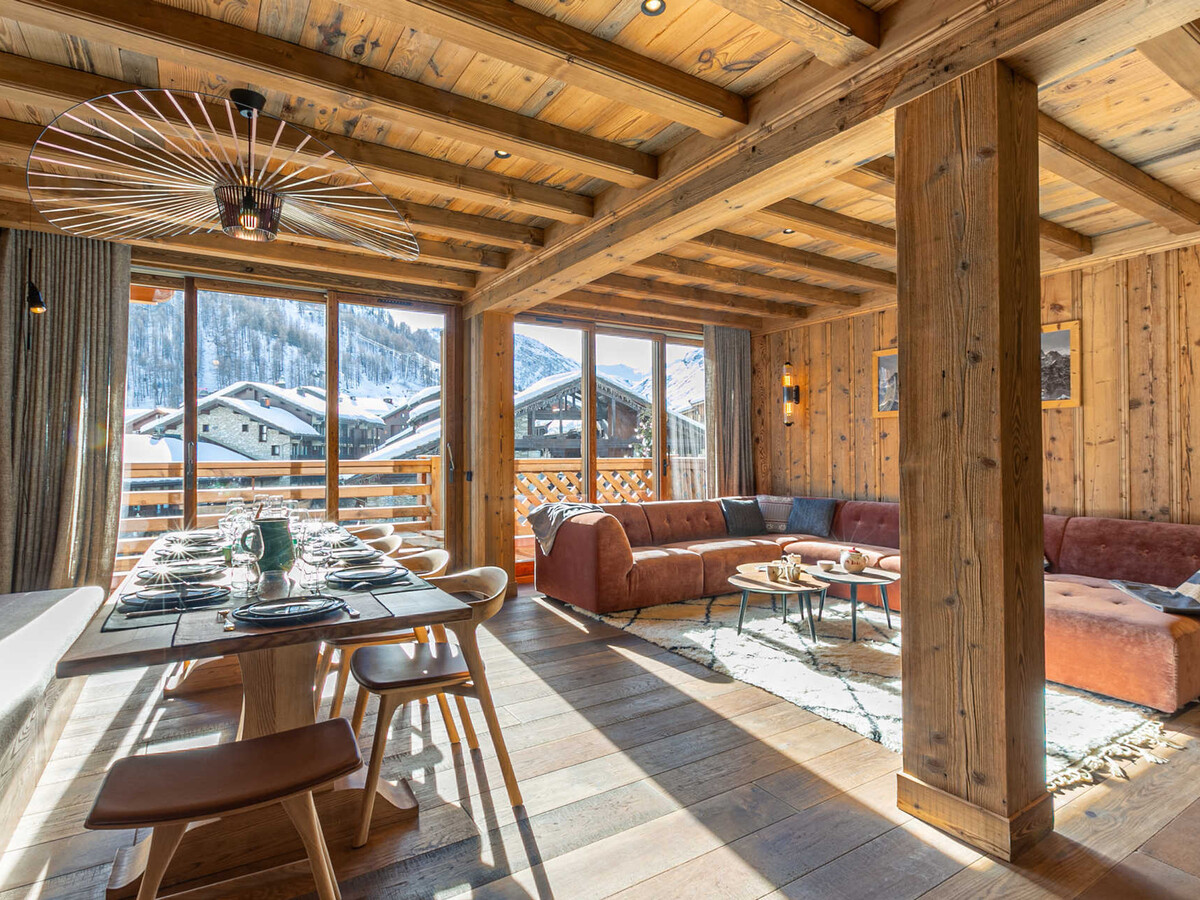 Luxe 130 m² 4 chambres, balcons Sud, vue village à Val-d'Isère - Photo 1