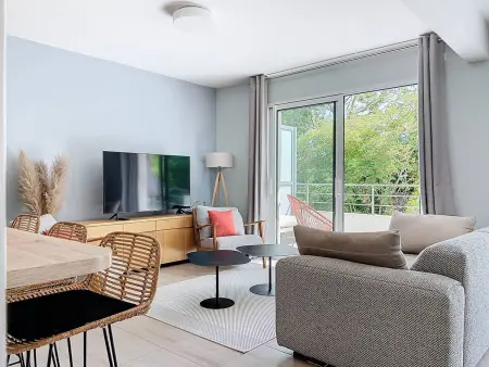 Appartement standing derniers étages, terrasse sud-ouest, accès plage : photo 5
